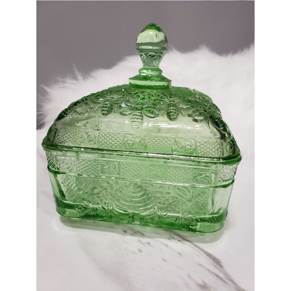 Vintage Glass Honeybee Dish Bee Box Indiana Tiara Chantilly Green Footed